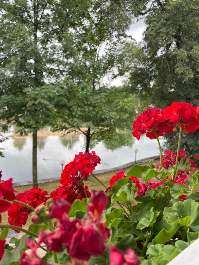 Villa My Island Bihac Luaran gambar
