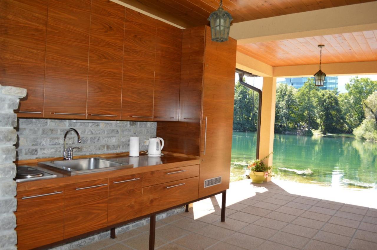 Villa My Island Bihac Luaran gambar